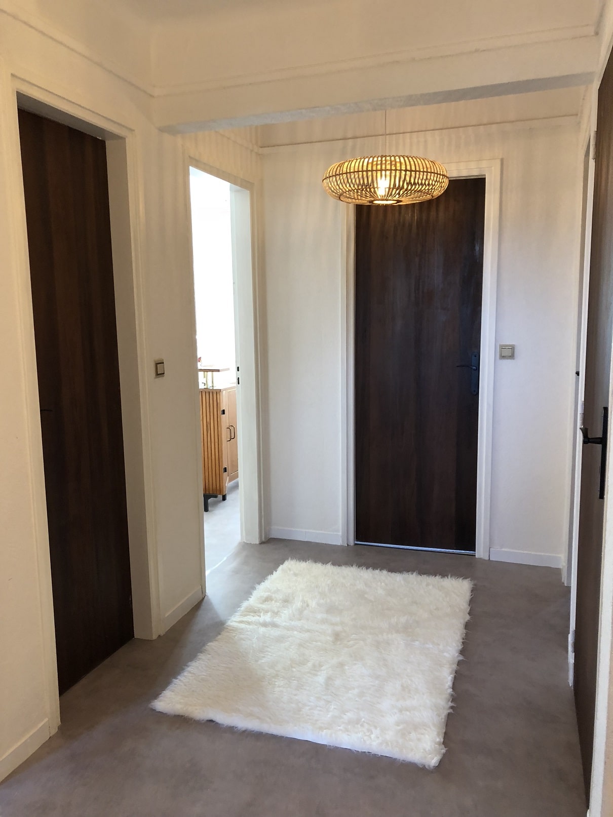 Comment rénover une porte d’intérieur en bois